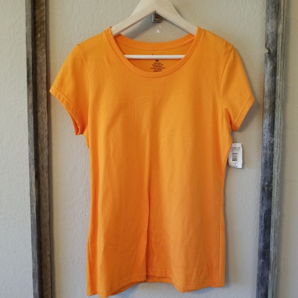 Ativa Cap Sleeve T-shirt NWT